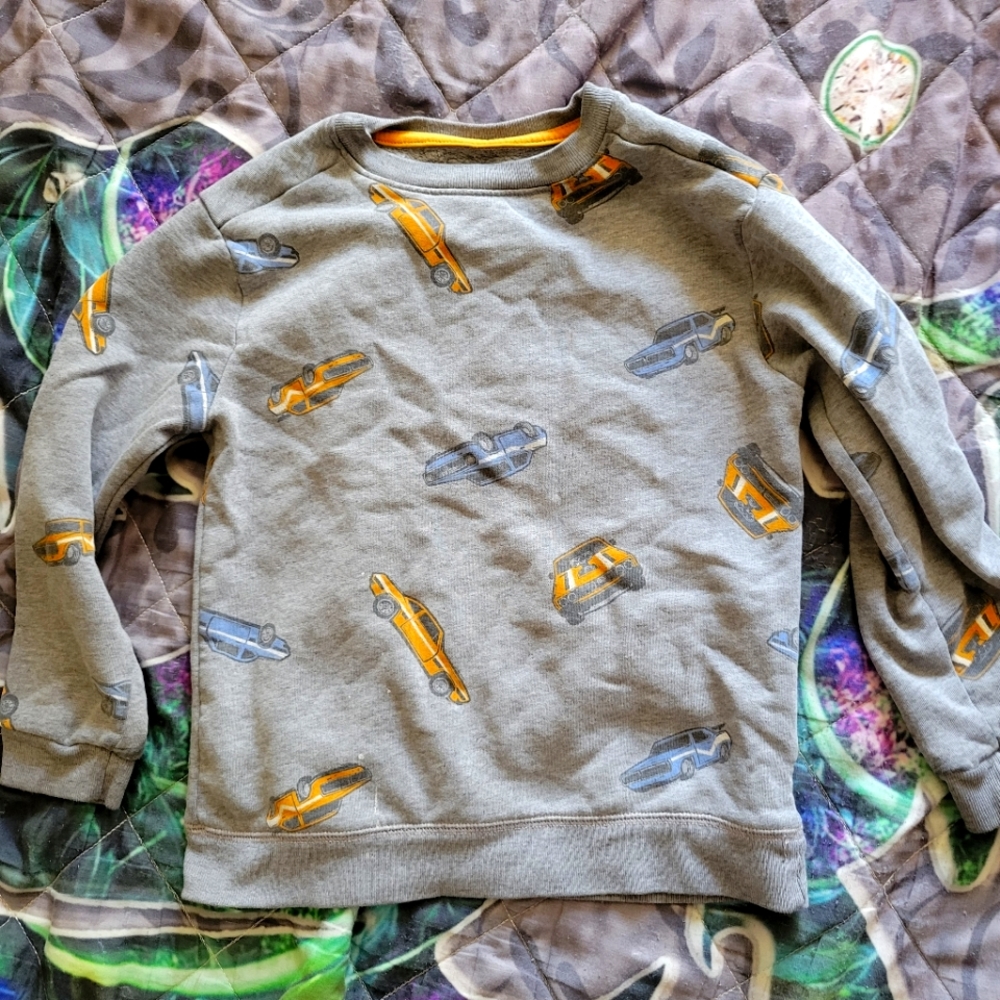 Boys long sleeve sweat shirt